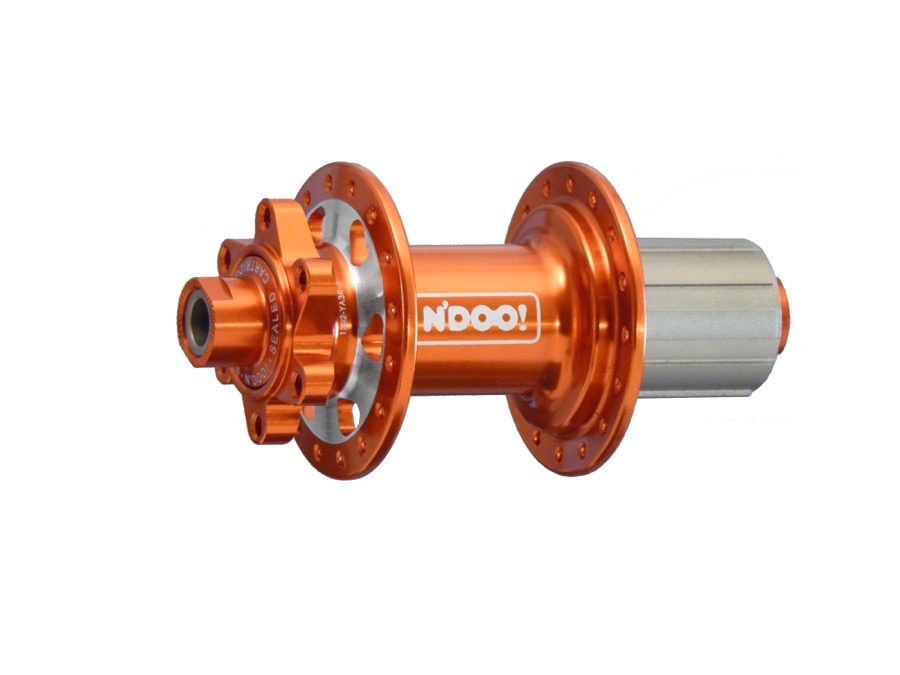 N'DOO N'DOO "Smooth AM" HR 135mm, 32 Loch, 6 Klinken System, orange, 296g